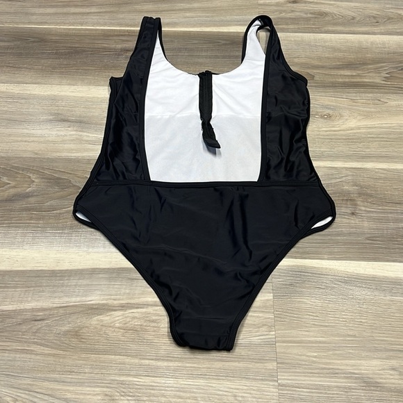 Black one piece zipper top open back bathing suit size large - Picture 7 of 8